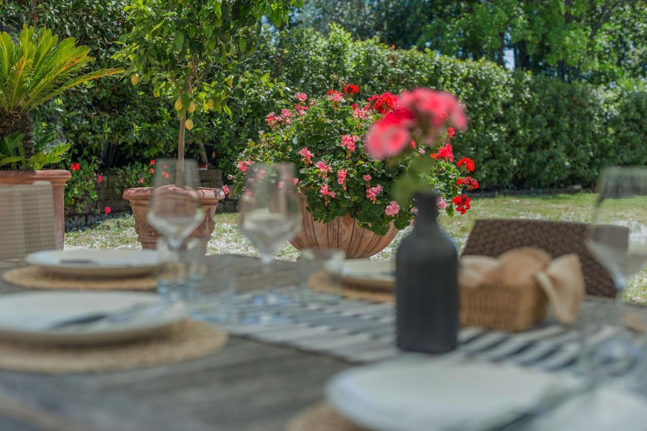 Villa Il Fiore E La Farfalla 14 *